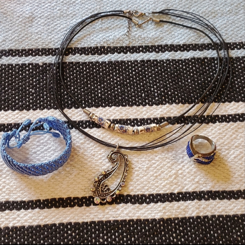 Something Blue..... perfect cowgirl jewelry set buckle ring and paisley pendant